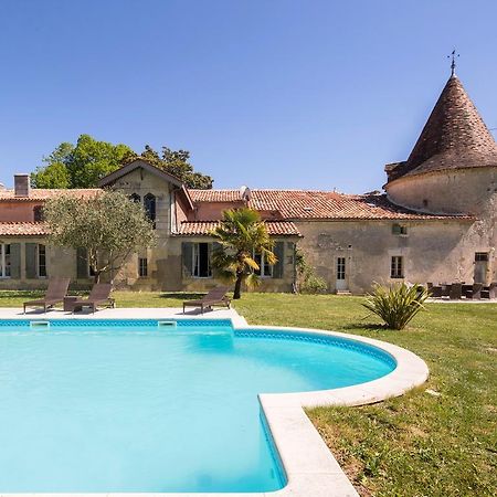 Chateau De Puyrigaud Bed and Breakfast Léoville Esterno foto